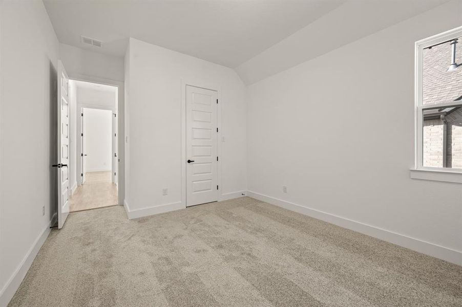 Spacious, unfurnished interior of a new home in Parks of Aledo, Aledo (Image 20).