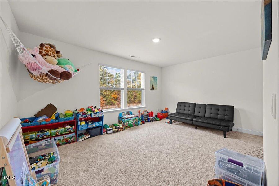 27-2A1A0196 27-2A1A0196