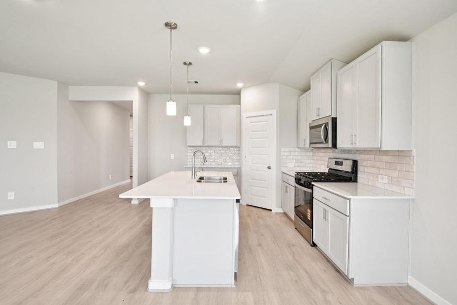 Photo is not of the actual home, but is an inspirational photo of builder’s model home and may depict options, furnishings, and/or decorator features that are not included