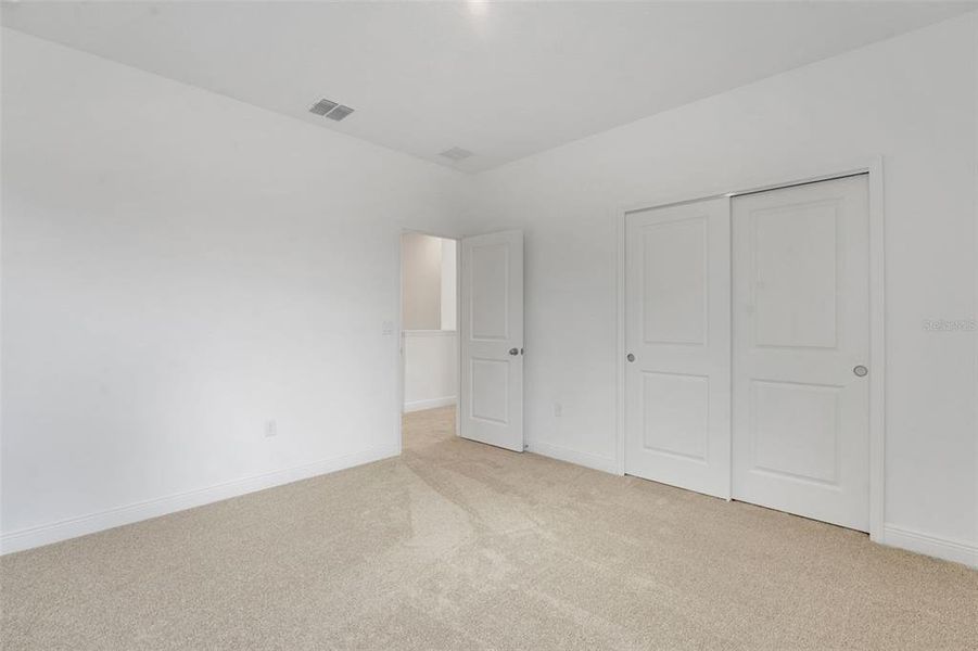 Spacious, unfurnished interior of a new home in Crossroads at Kelly Park, Apopka (Image 28).