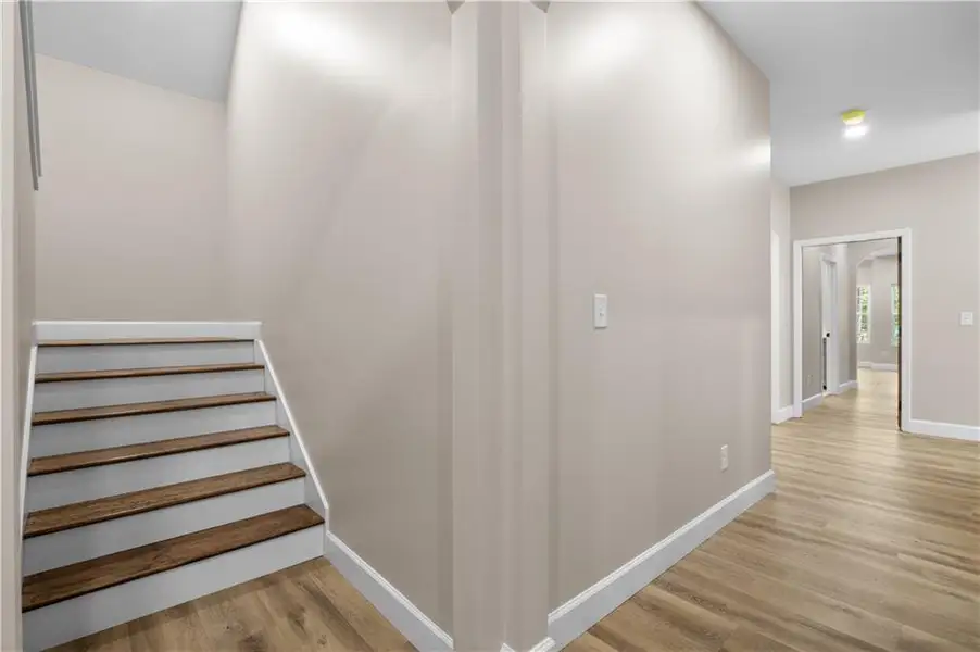 Spacious, unfurnished interior of a new home in , Rome (Image 10).