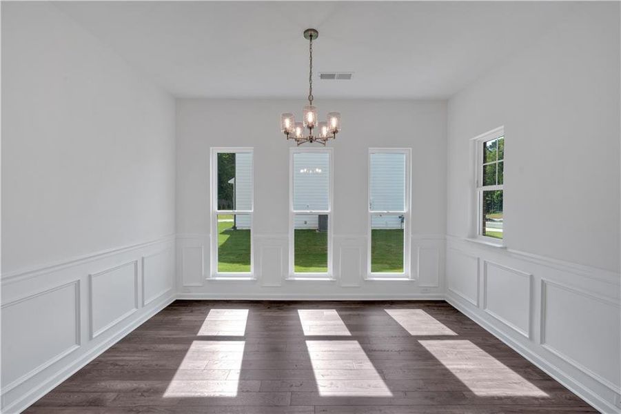 Spacious, unfurnished interior of a new home in The Overlook at Factory Shoals, Mableton (Image 20).