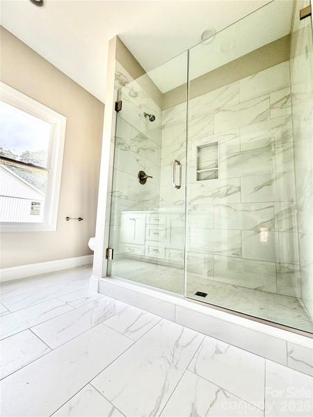 Spacious, unfurnished interior of a new home in , Taylorsville (Image 18).