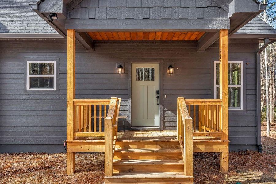 Exterior details and patio area of a home in , Talking Rock (Image 24).