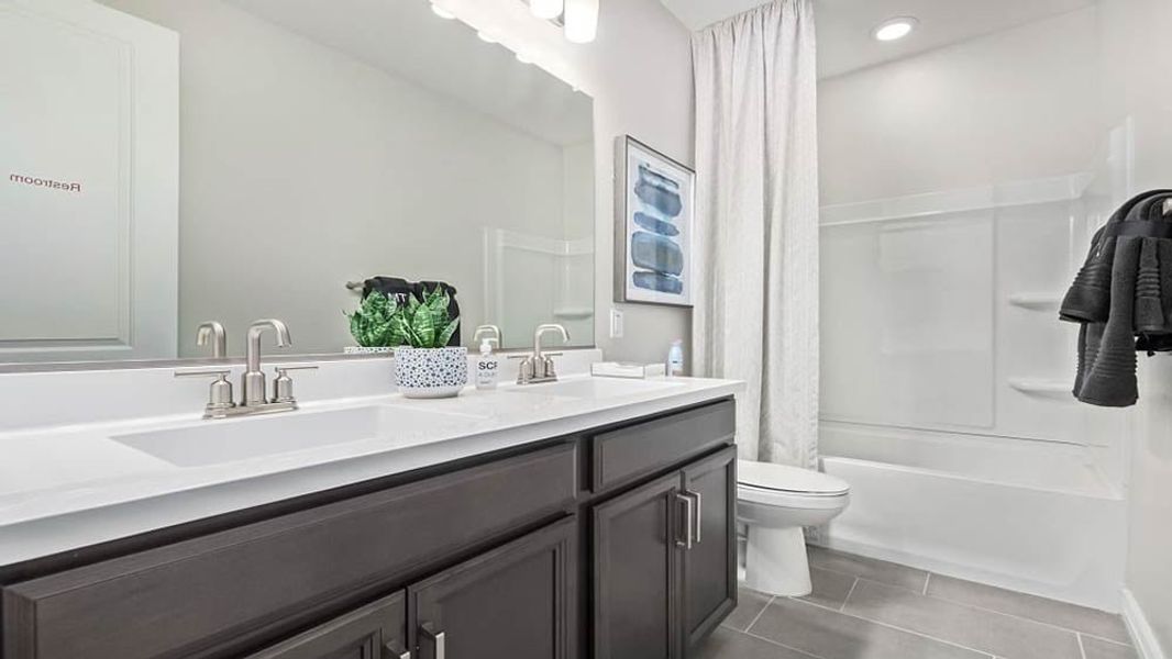 Furnished interior view inside a new home in Paradisi, Surprise (Image 30). Furnished interior view inside a new home in Paradisi, Surprise (Image 30).