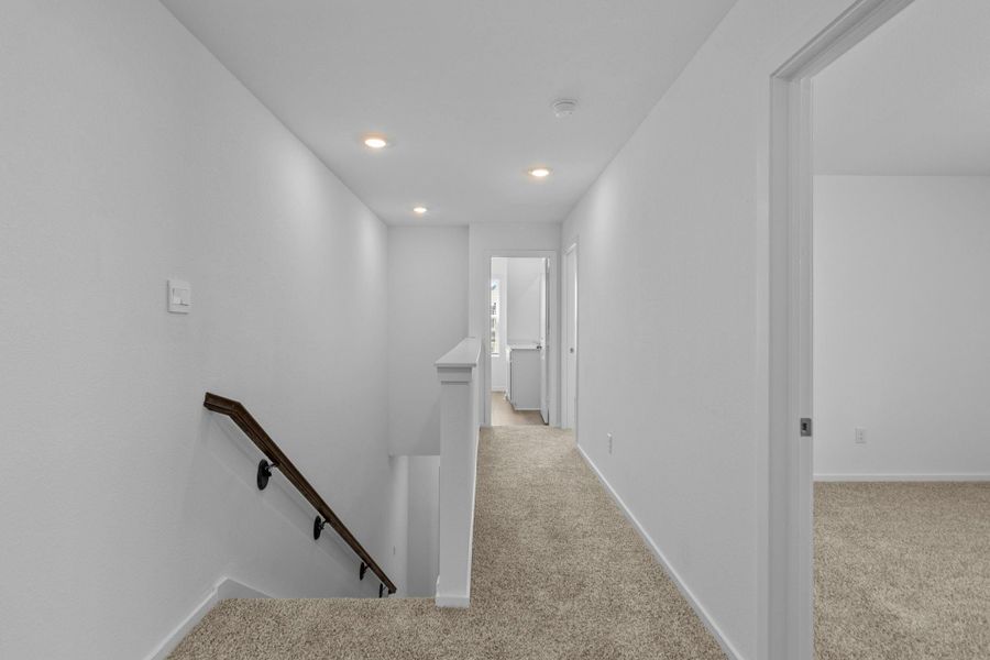 Spacious, unfurnished interior of a new home in Legacy Park, Houston (Image 18).