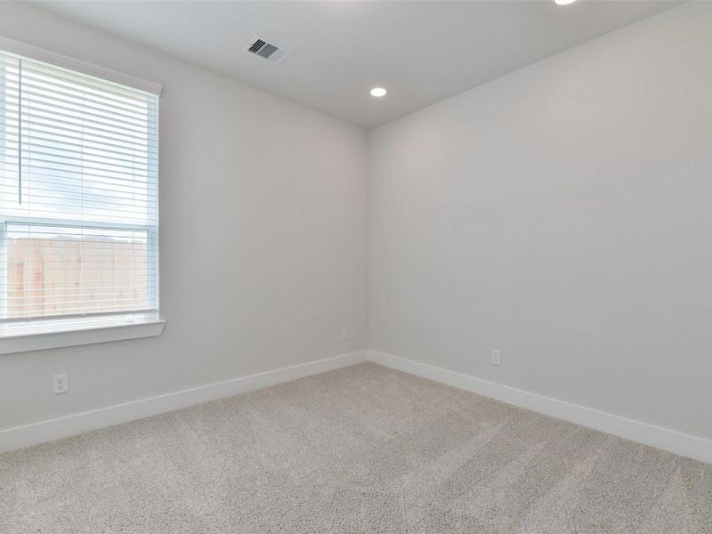 Spacious, unfurnished interior of a new home in Lago Mar, Texas City (Image 30). Spacious, unfurnished interior of a new home in Lago Mar, Texas City (Image 30).