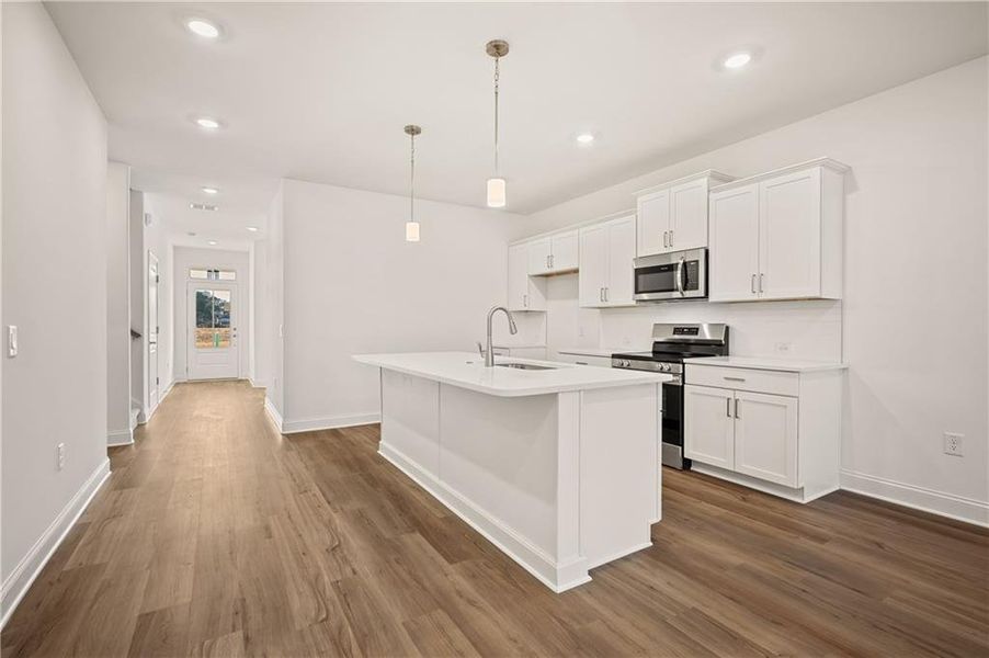 Furnished interior view inside a new home in Harmony Walk, Cartersville (Image 7). Furnished interior view inside a new home in Harmony Walk, Cartersville (Image 7).