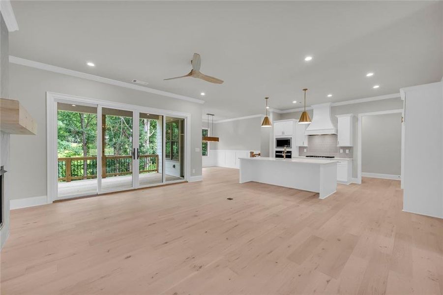 Spacious, unfurnished interior of a new home in , Gainesville (Image 23).