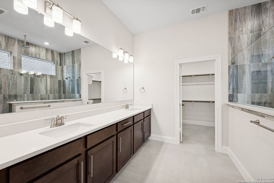 Furnished interior view inside a new home in Windsong - Reserve Series, Boerne (Image 11). Furnished interior view inside a new home in Windsong - Reserve Series, Boerne (Image 11).