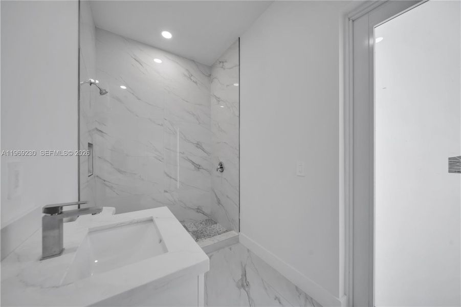 Furnished interior view inside a new home in , Lehigh Acres (Image 16).