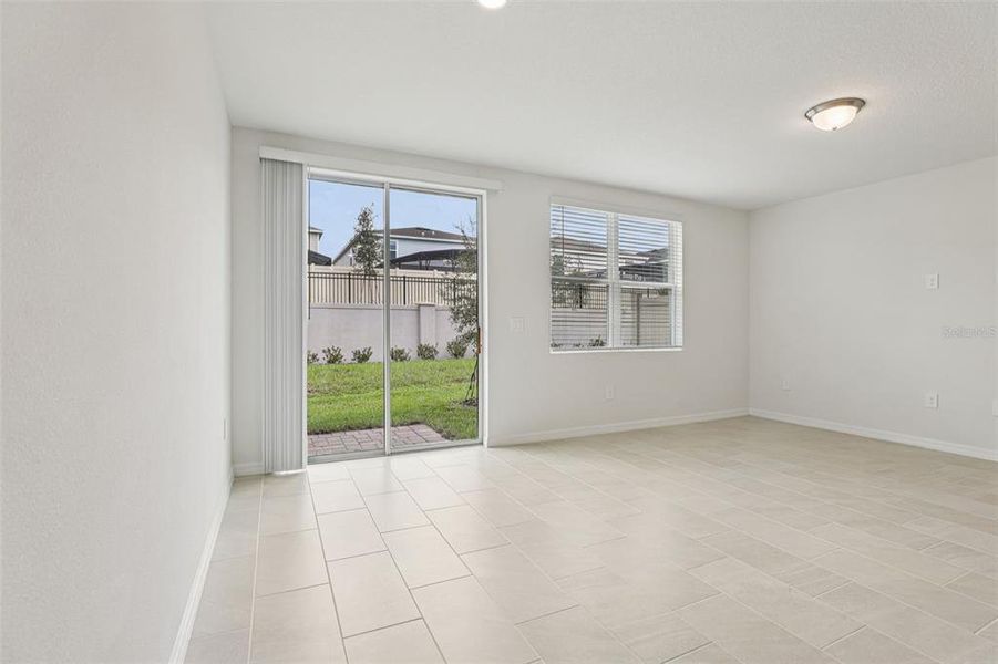 Spacious, unfurnished interior of a new home in Cagan Crossings West, Clermont (Image 21).