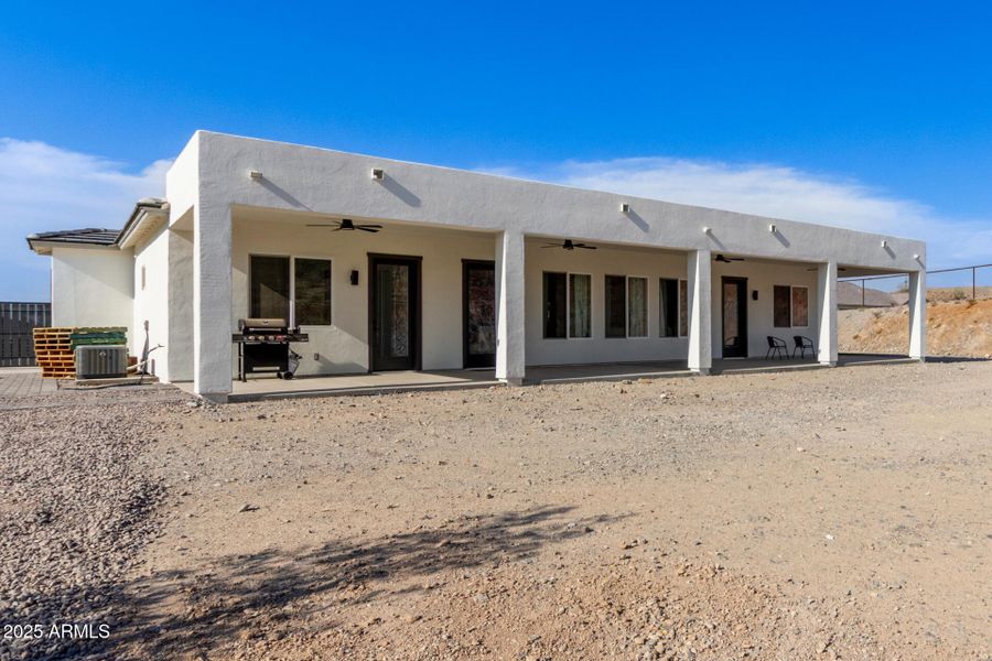 52 - Hummingbird 52 - Hummingbird