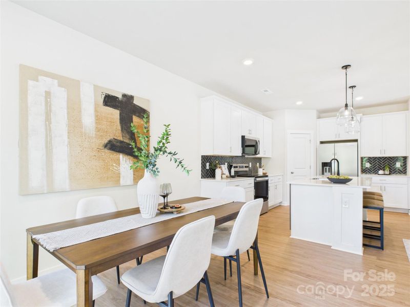 Furnished interior view inside a new home in , Kings Mountain (Image 5).