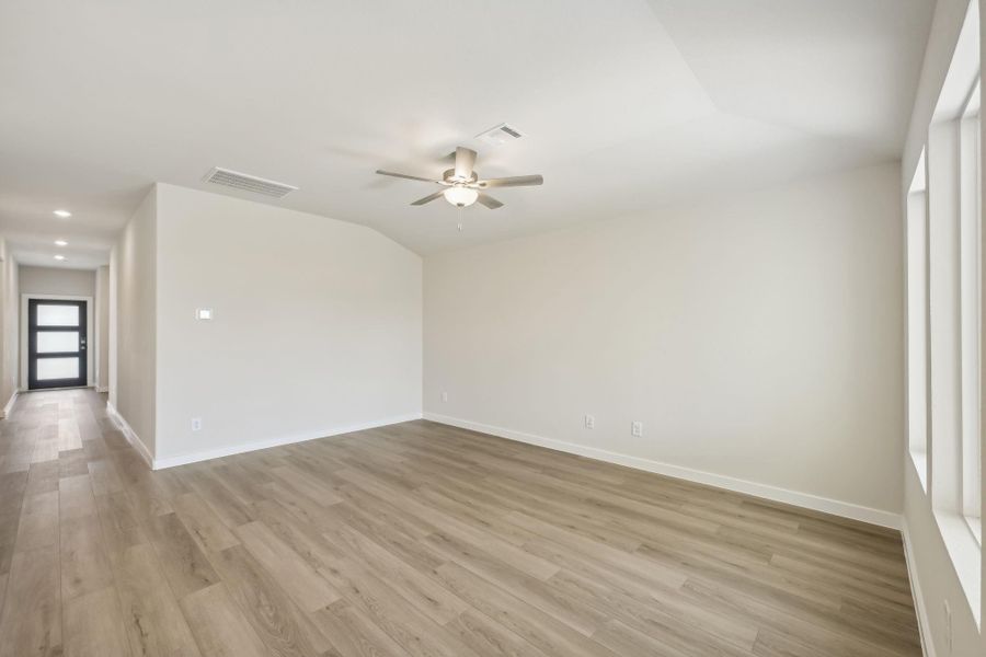 Photo is not of the actual home but is an inspirational photo of builder’s model home and may depict options, furnishings, and/or decorator features that are not included.