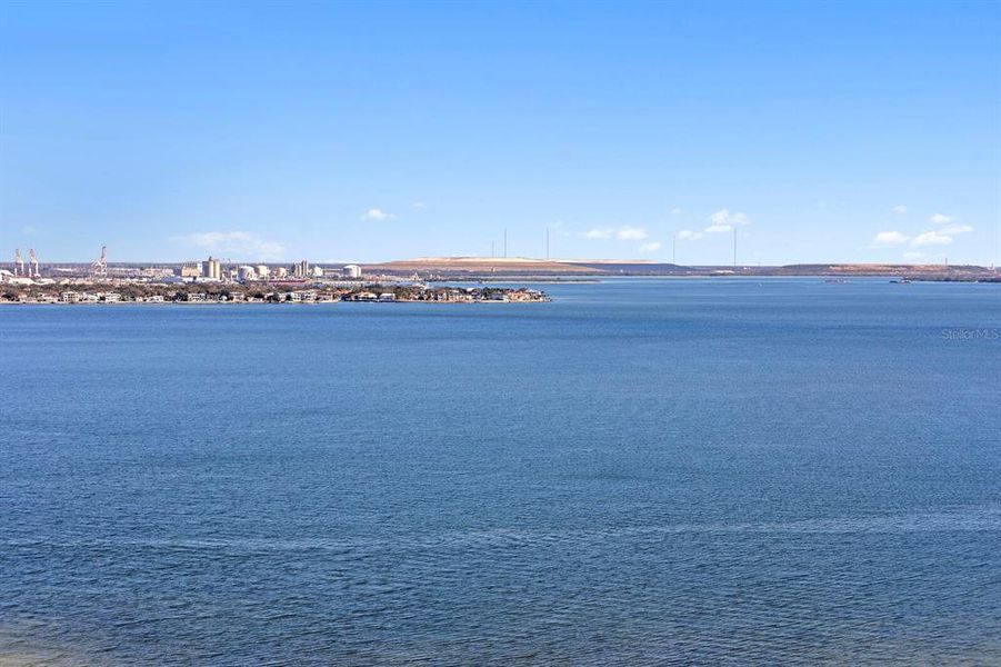 Natural landscape and outdoor views near in Tampa (Image 86). Natural landscape and outdoor views near in Tampa (Image 86).