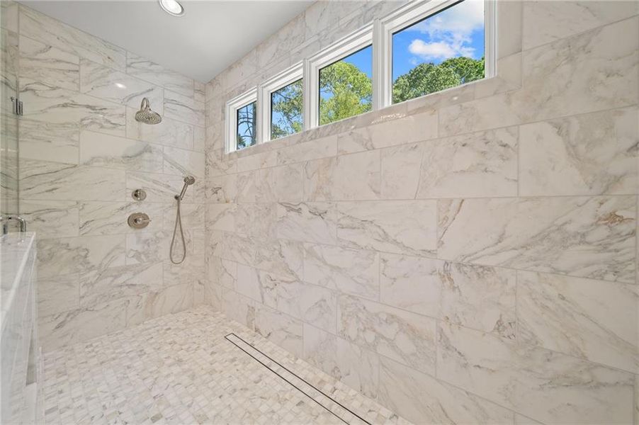 Image 50 of a home in .