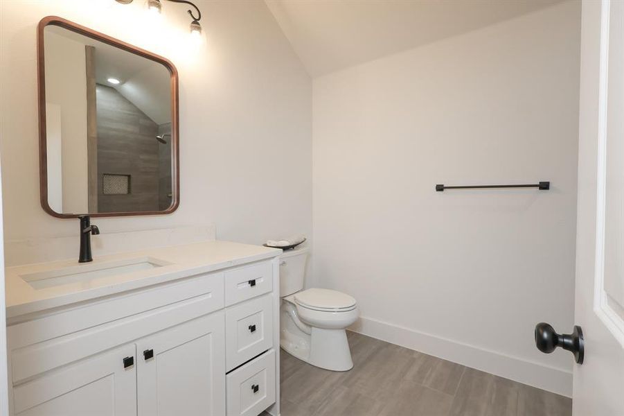 Furnished interior view inside a new home in , Fort Worth (Image 11). Furnished interior view inside a new home in , Fort Worth (Image 11).