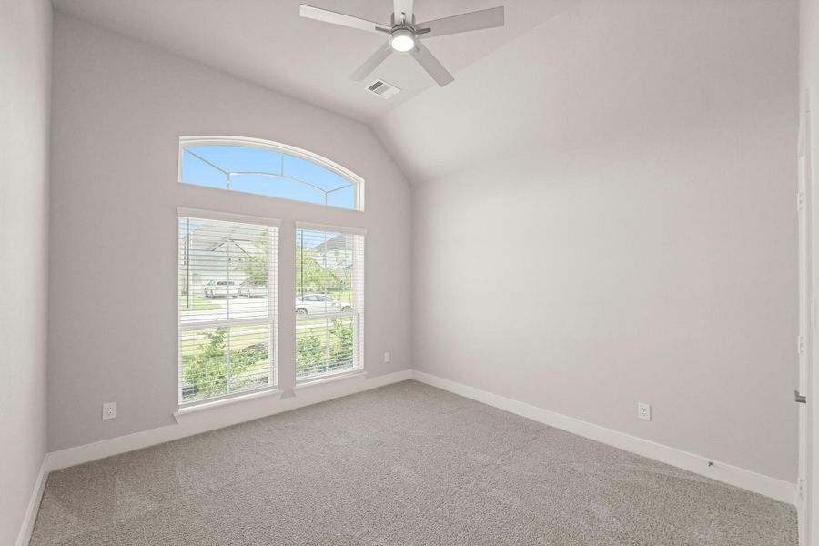 Spacious, unfurnished interior of a new home in Briarwood Crossing, Rosenberg (Image 27). Spacious, unfurnished interior of a new home in Briarwood Crossing, Rosenberg (Image 27).