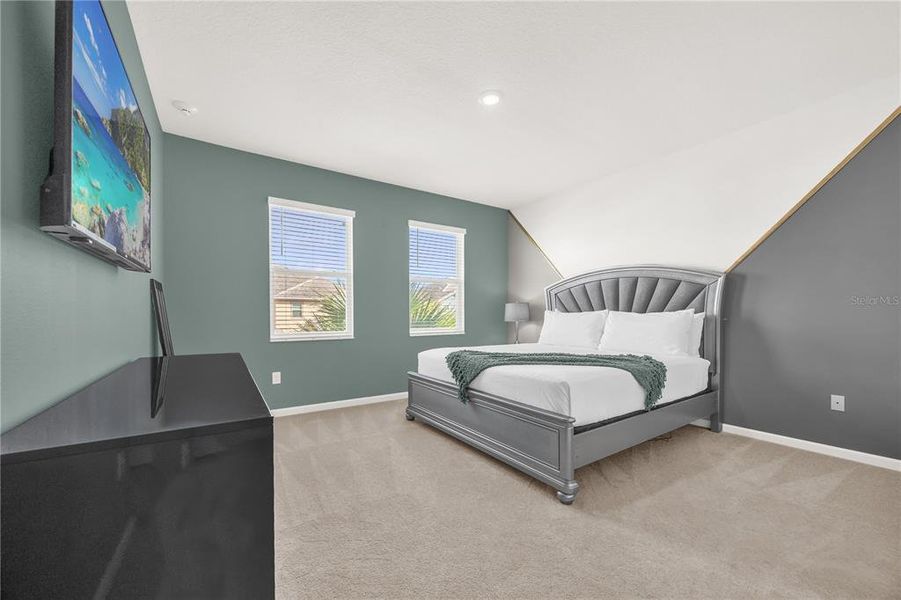 Furnished interior view inside a new home in , Kissimmee (Image 46).