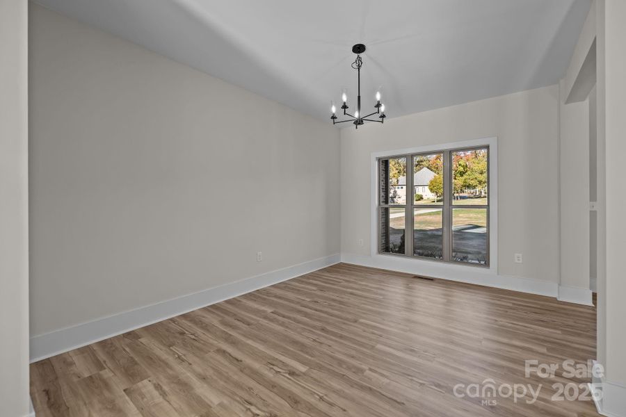 Spacious, unfurnished interior of a new home in , Monroe (Image 25).