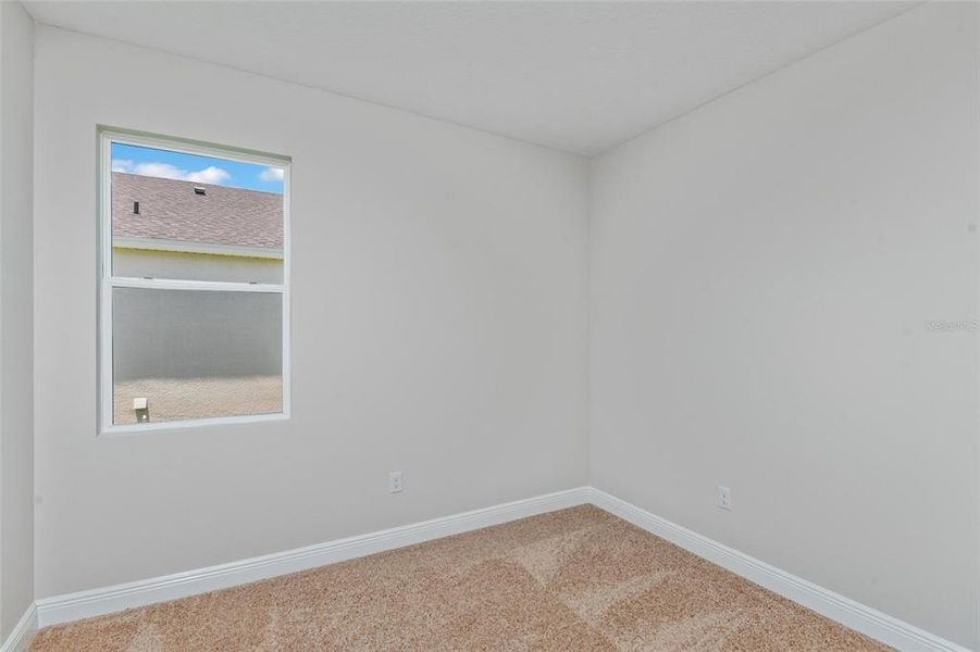 Spacious, unfurnished interior of a new home in Cherrywood Preserve, Ocala (Image 23).