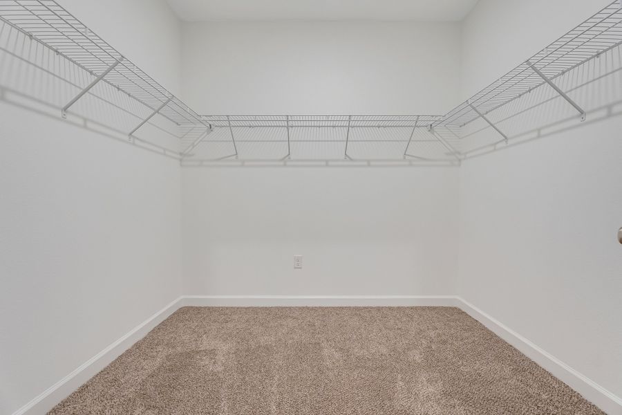 Spacious, unfurnished interior of a new home in Oak Hollow, Crestview (Image 35). Spacious, unfurnished interior of a new home in Oak Hollow, Crestview (Image 35).