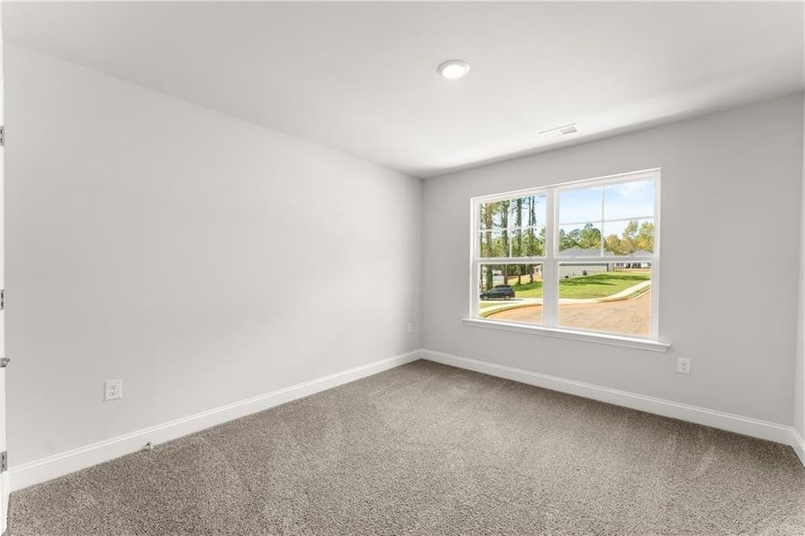 Spacious, unfurnished interior of a new home in Thunder Ridge, Dawsonville (Image 23).