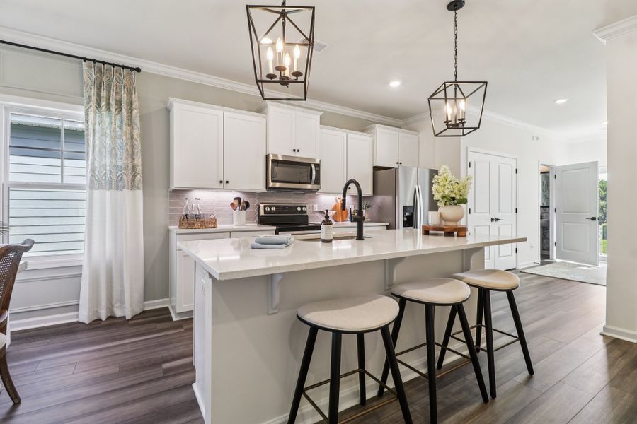 Representative furnished interior of a home built from the Briarwood II by Great Southern Homes in Bickley Station, Irmo (Image 9).