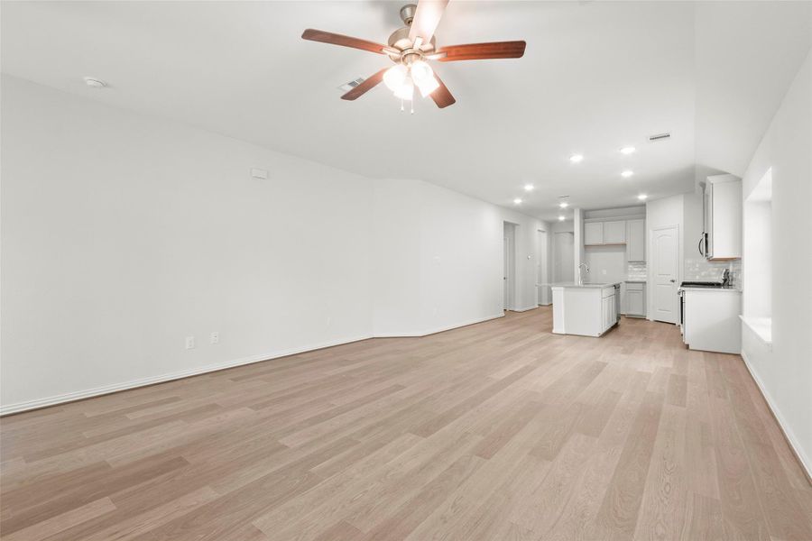 Image 14 of a home in The Woodlands Hills.