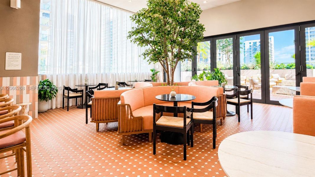 Community amenities in , Miami (Image 23).