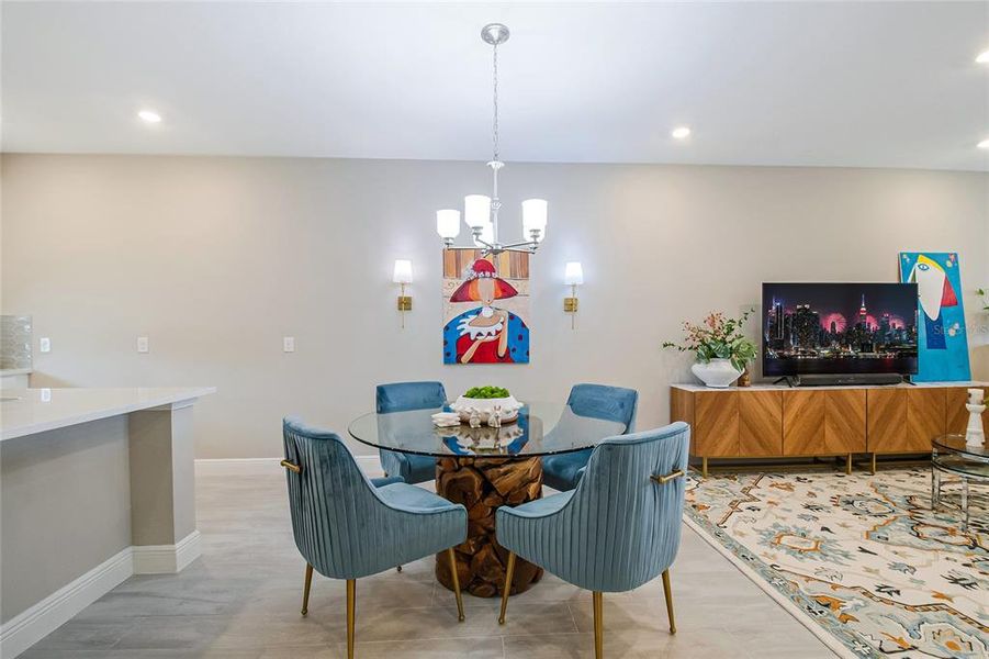 Furnished interior view inside a new home in , Orlando (Image 14).