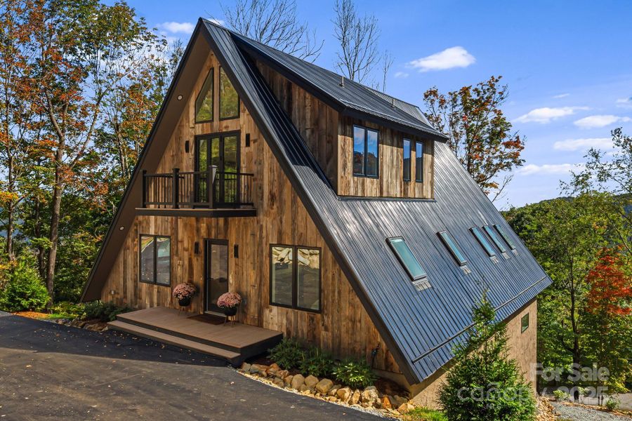 Image 42 of a home in .