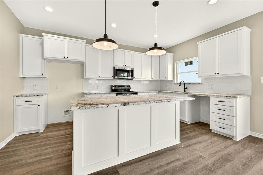 Furnished interior view inside a new home in , Callisburg (Image 8).