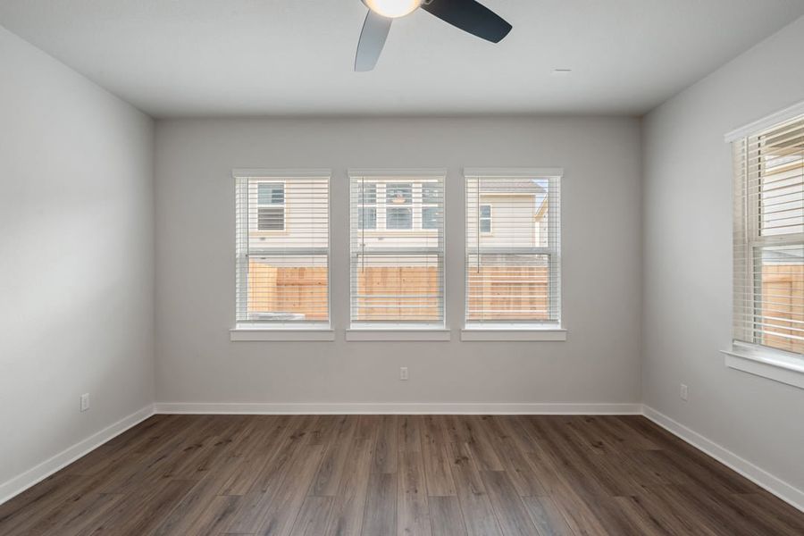 Spacious, unfurnished interior of a new home in Union Collection at Park Central, Georgetown (Image 34).