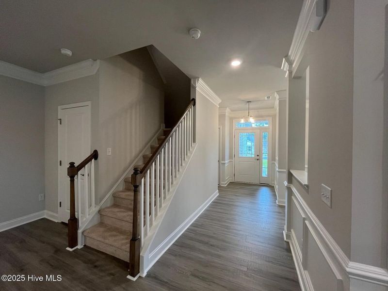 Spacious, unfurnished interior of a new home in Palmetto Creek, Bolivia (Image 18).