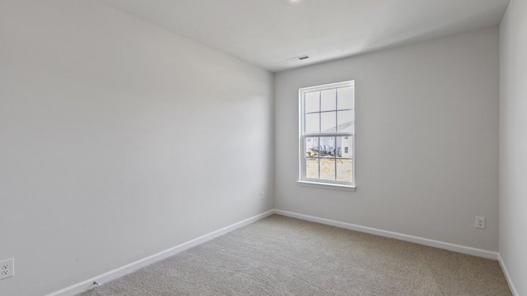 Spacious, unfurnished interior of a new home in The Townes at Wilson's Ridge, Smithfield (Image 19).