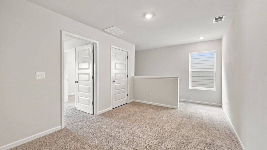 Representative unfurnished interior of a home built from the Harbor by D.R. Horton in Shoal Creek, Hampton (Image 19). Representative unfurnished interior of a home built from the Harbor by D.R. Horton in Shoal Creek, Hampton (Image 19).