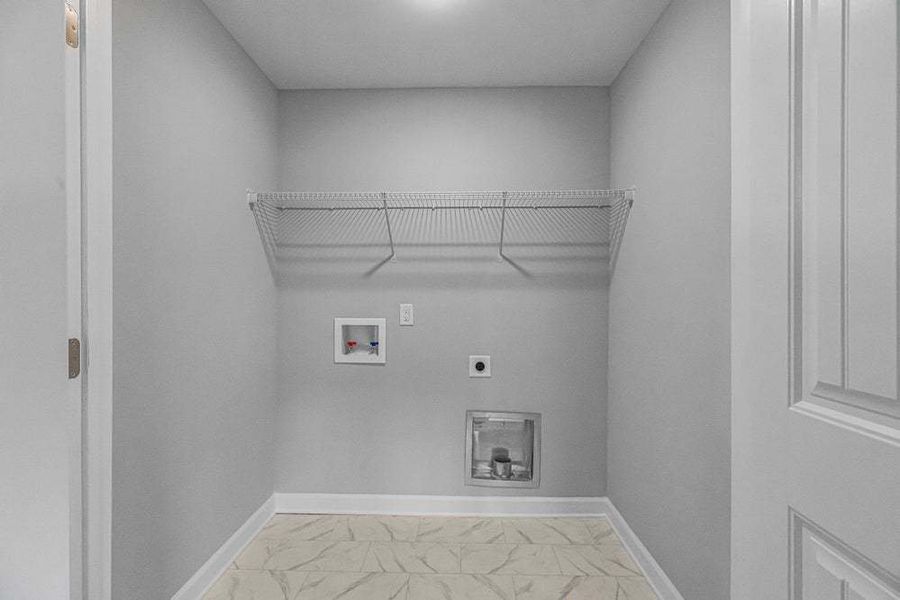 Representative unfurnished interior of a home built from the Drayton by Caviness & Cates Communities in Bartlett Manor, Youngsville (Image 88).