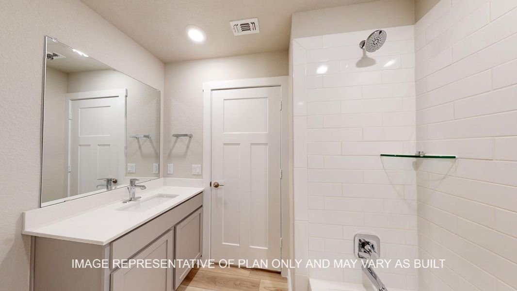 Furnished interior view inside a new home in Turnbo Ranch, Killeen (Image 8).