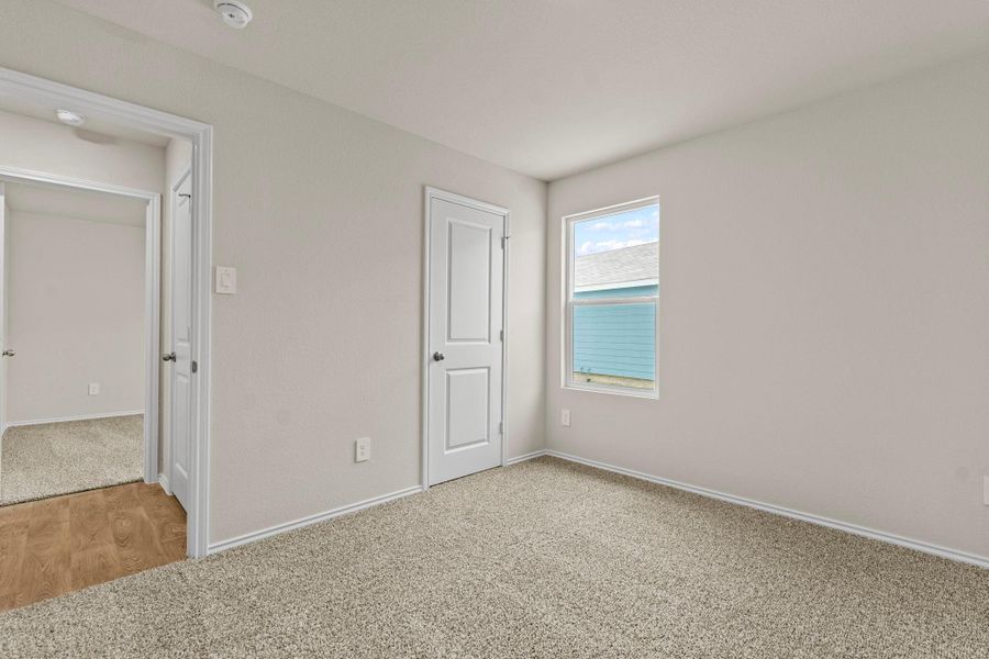 Spacious, unfurnished interior of a new home in Ladera, Luling (Image 27). Spacious, unfurnished interior of a new home in Ladera, Luling (Image 27).