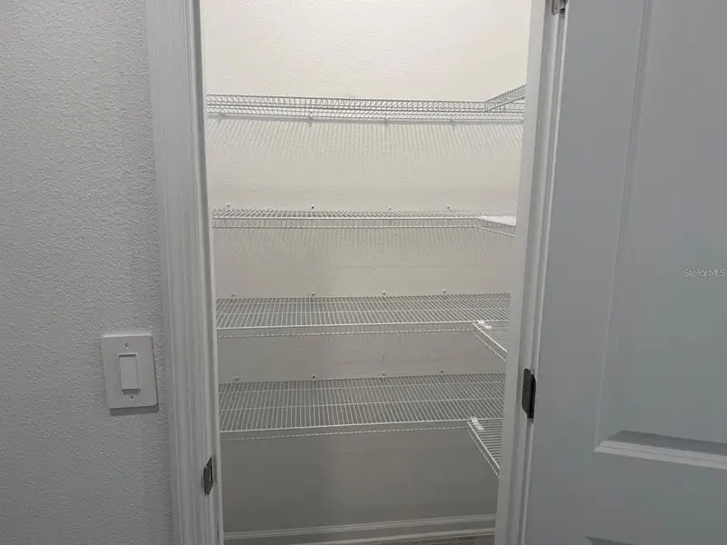 Image 11 of a home in Cascades.