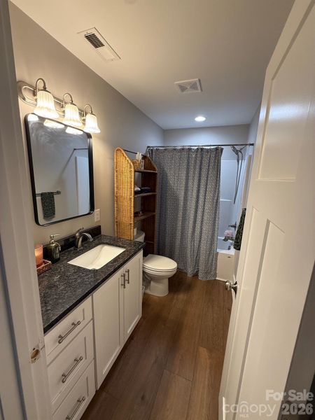 2nd Full Bath 2nd Full Bath