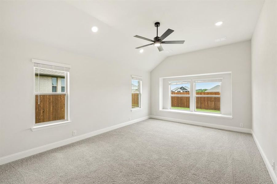 Spacious, unfurnished interior of a new home in Homestead at Daniel Farms Phase 2, DeSoto (Image 34). Spacious, unfurnished interior of a new home in Homestead at Daniel Farms Phase 2, DeSoto (Image 34).