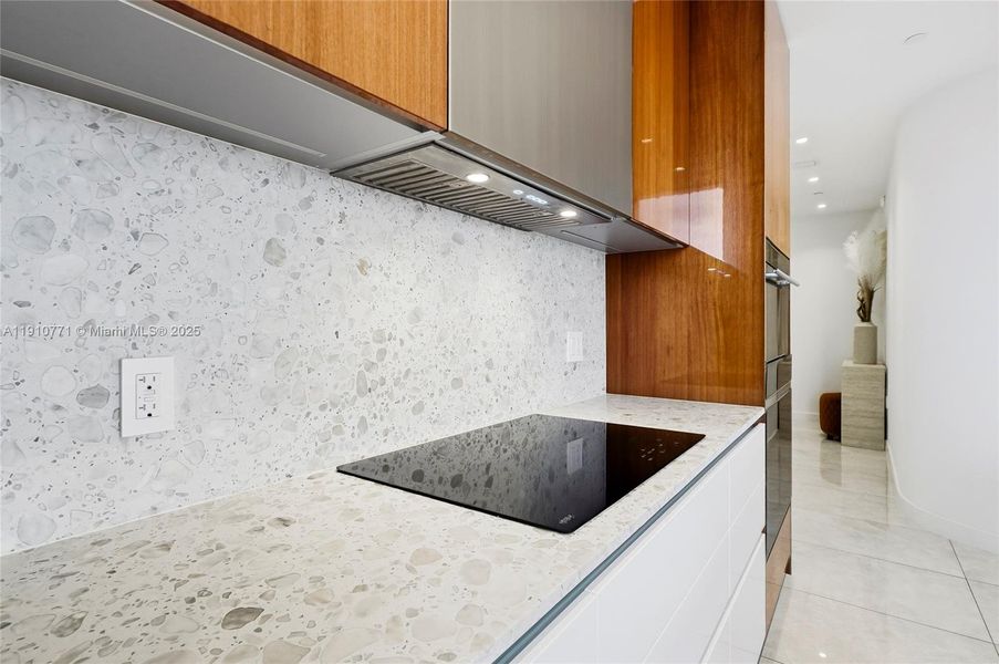 Close-up of interior finishes inside a home in Mr. C Residences, Miami (Image 16).