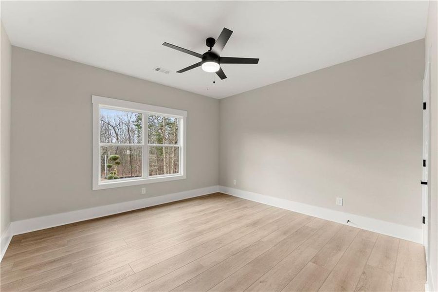 Spacious, unfurnished interior of a new home in , Clarkesville (Image 28).