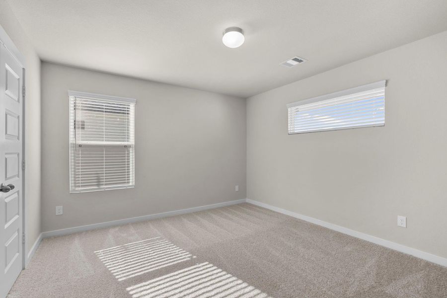 Spacious, unfurnished interior of a new home in , Houston (Image 28).