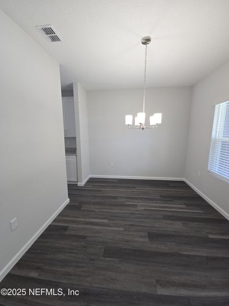 Spacious, unfurnished interior of a new home in , Jacksonville (Image 22).