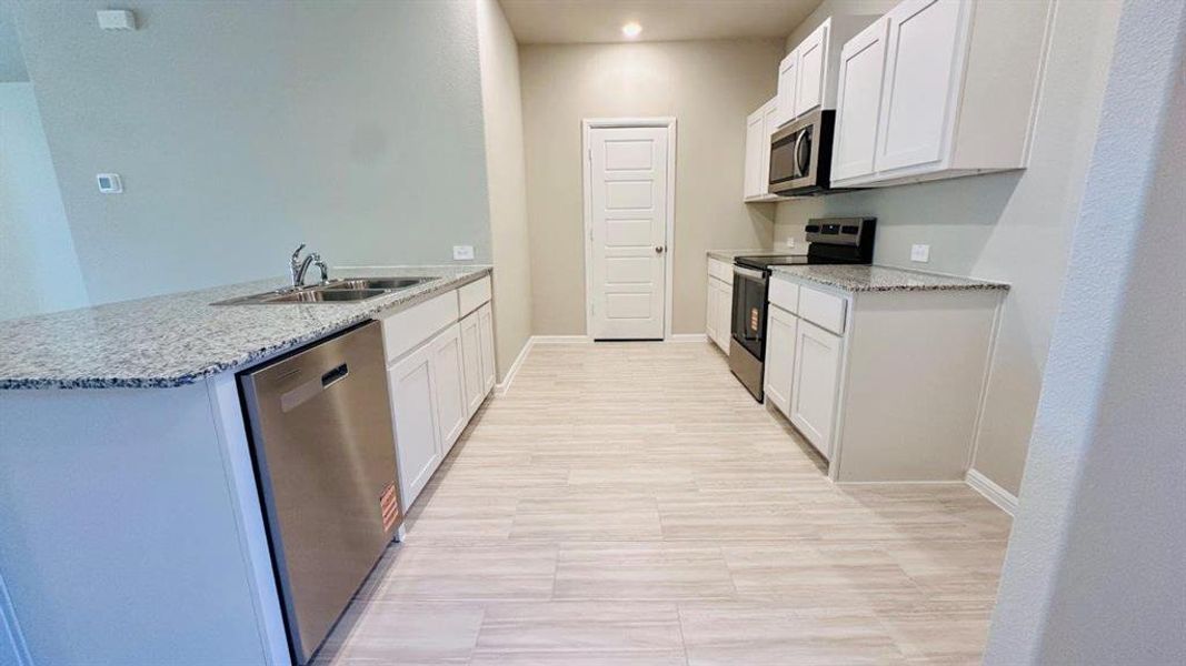 Furnished interior view inside a new home in Orchard Village, Fort Worth (Image 6).