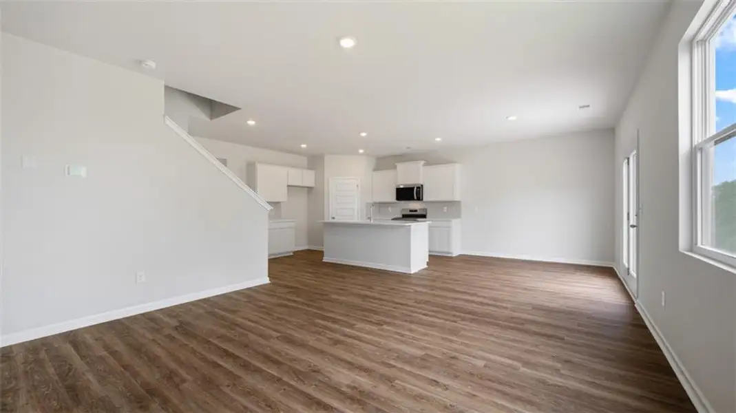 Spacious, unfurnished interior of a new home in Twin Lakes, Hoschton (Image 21). Spacious, unfurnished interior of a new home in Twin Lakes, Hoschton (Image 21).